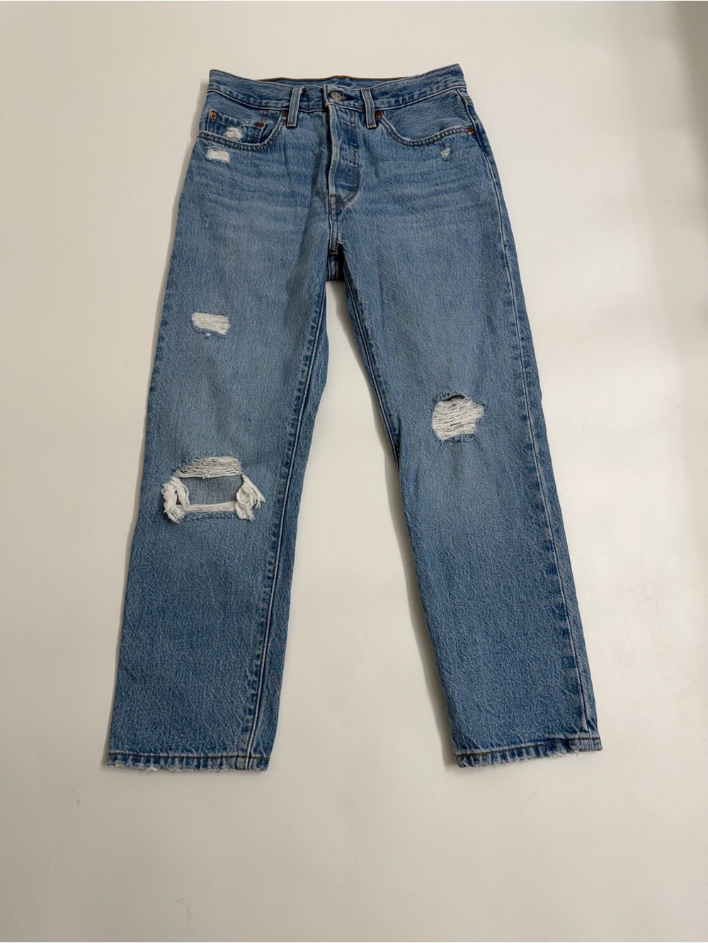 Levi’s 501 Original High Rise Distressed Cropped Jeans Approx 29” Waist